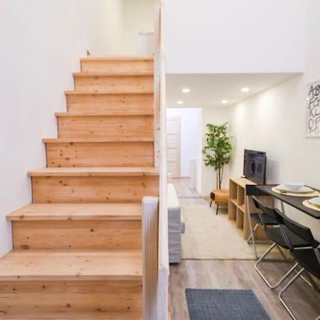 1 Bedroom Flat In Nyar Str., Central Budapest Exterior photo